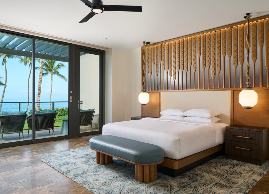 Four Bedroom Ocean Front Villa Primary Bedroom